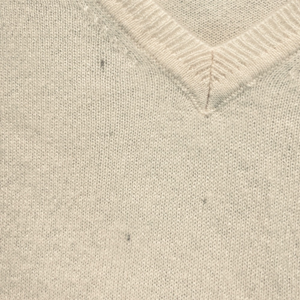 Quince 100% Cashmere V Neck Sweater Cream Size S see photos - Picture 3 of 7
